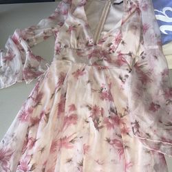 Women’s Size Small Floral Dress