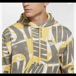 Nike Men's Sportswear Allover Print Futura Club Hoodie Large