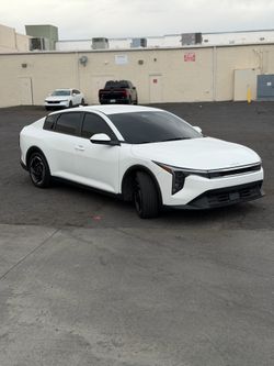 2025 Kia K4 • EX