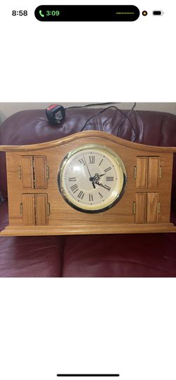 Gold Label Mr Christmas Symphony Surprise 15" Wood Mantel Clock Musical Bears