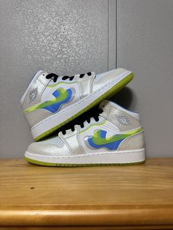 Jordan 1 Mid “Warped Swoosh”