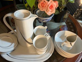 Modern White Coffee/Tea Set