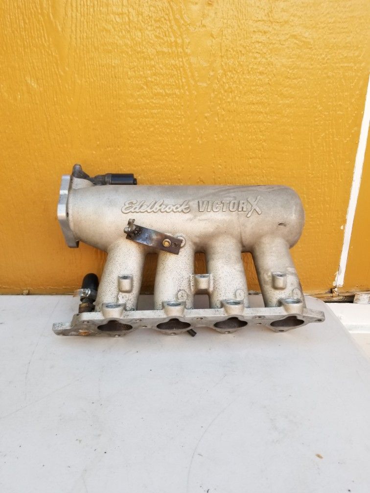 Edelbrock Intake Manifold Gsr Acura integra $$350$$ Obo