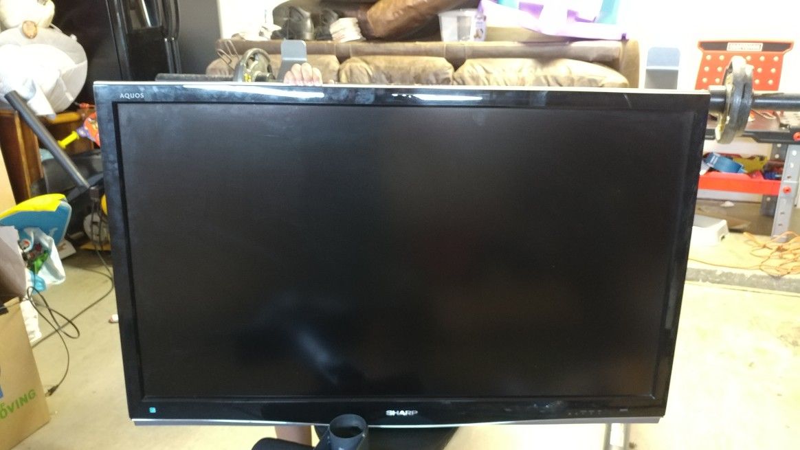 Sharp Aquos 40 inch TV