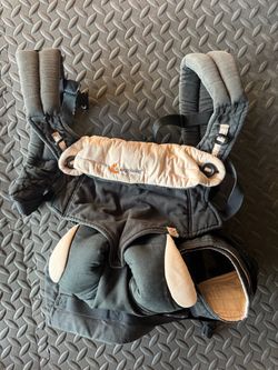 Ergobaby carrier