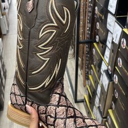mens western boots