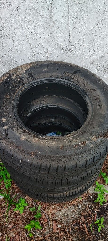 4 Like New Truck Tires All F $200 Cash