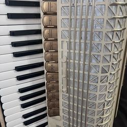 Acordion 