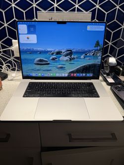 Apple MacBook Pro 16” M3 Pro 18GB Ram 512SSD Finance Available!