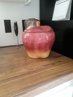 Apple Cookies Jar