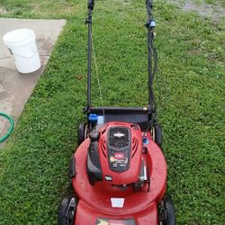 Toro Self Propelled Lawnmower 