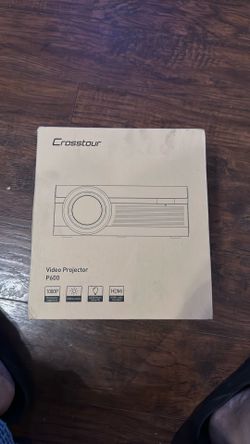 Crosstour projector