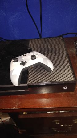 Xbox one 500 GB OTHER GAMES IN DESCRIPTION