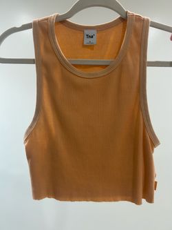 aritzia orange top