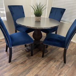 World Market Round Dining Table And 4 Tufted Chairs. Delivery Available 