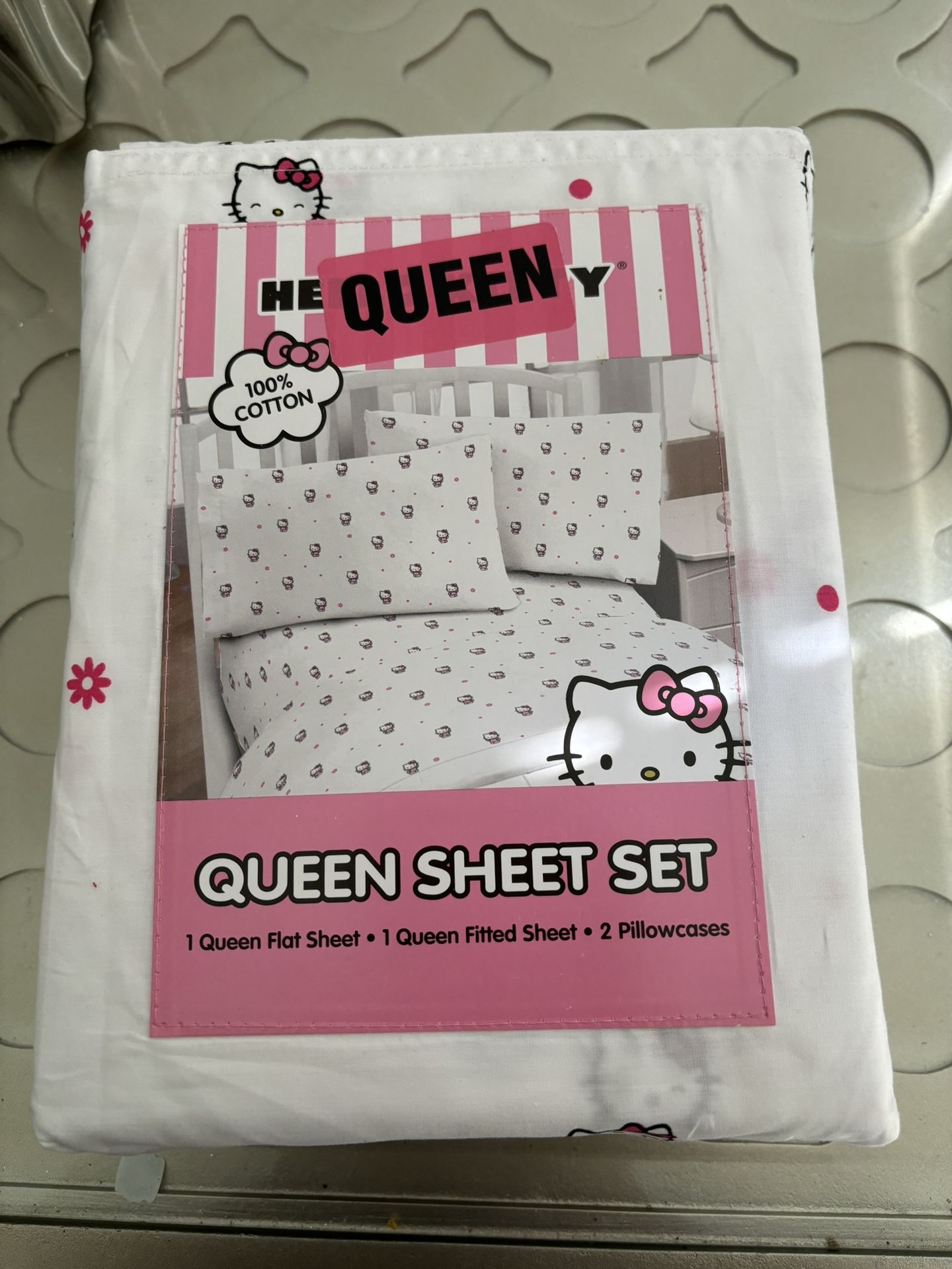 Hello Kitty Bed Sheets 