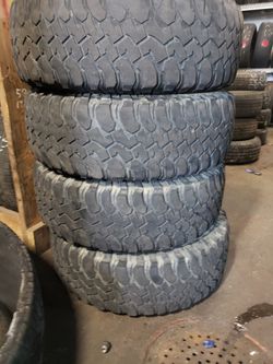 255/75/17 set of 4 tires