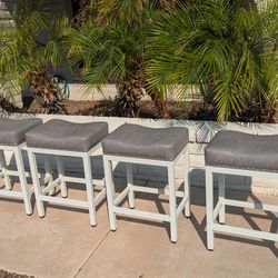 Brand New Counter Height Bar Stools 24 In To The Seat Each Sold Separately For $60