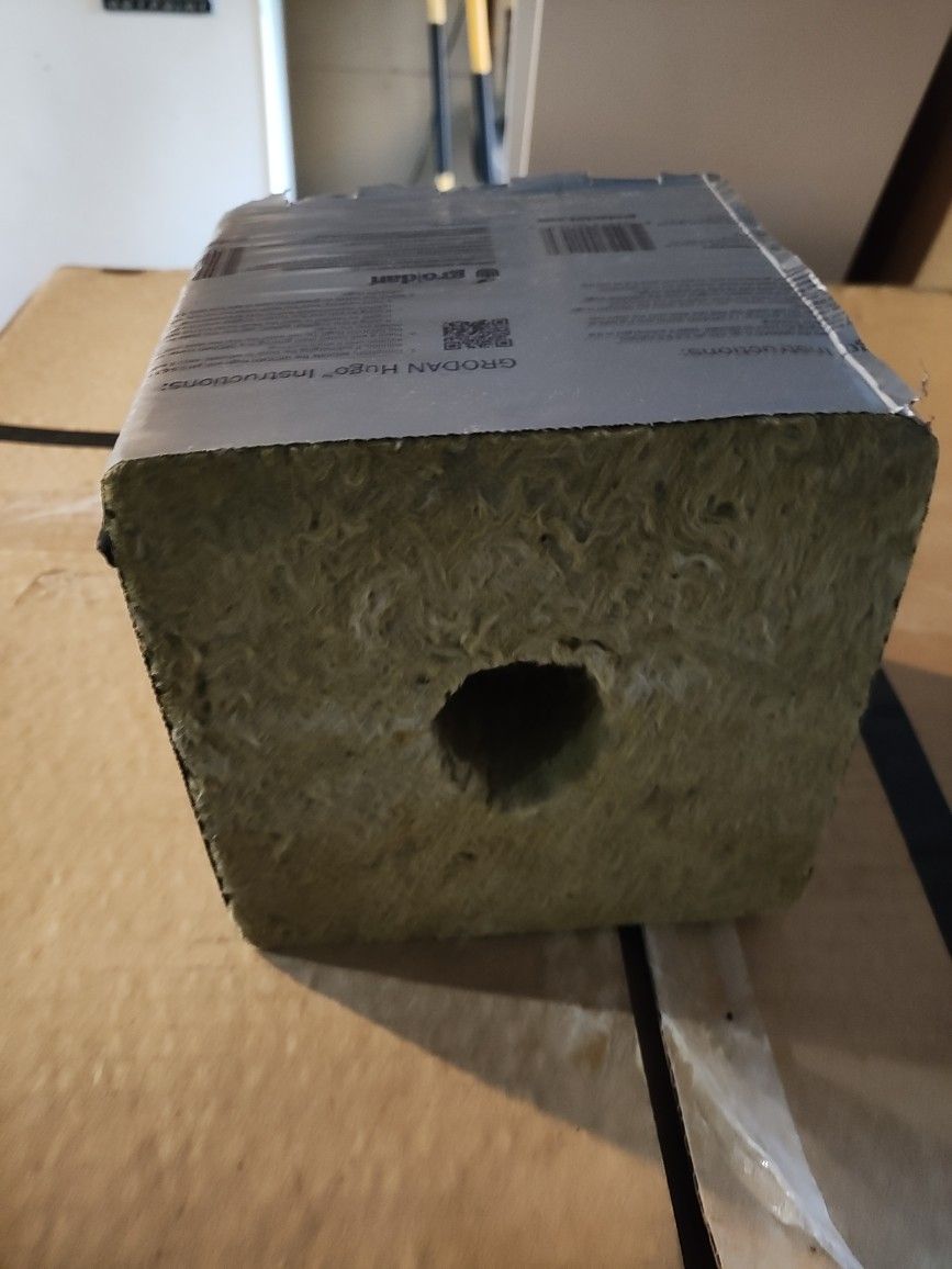 Case Of Rockwool Cubes Over 50