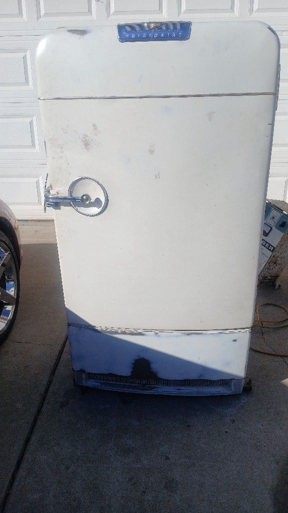 Refrigerator 1950s
