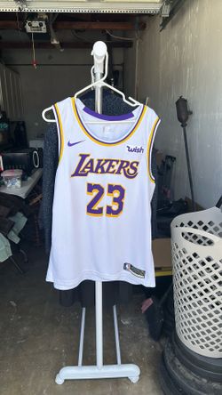 Lakers jersey