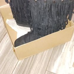 Ladies Black ankle Fringie Boot  Size 8