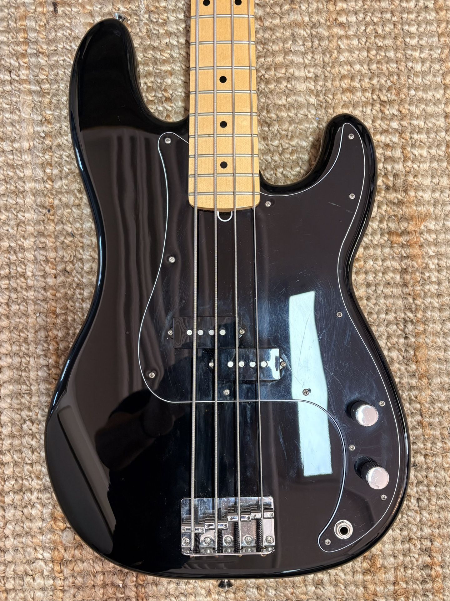 Fender Player Series Precision Bass