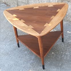 1968 highly collectible Lane Acclaim "guitar pick" ACCENT END TABLE and More