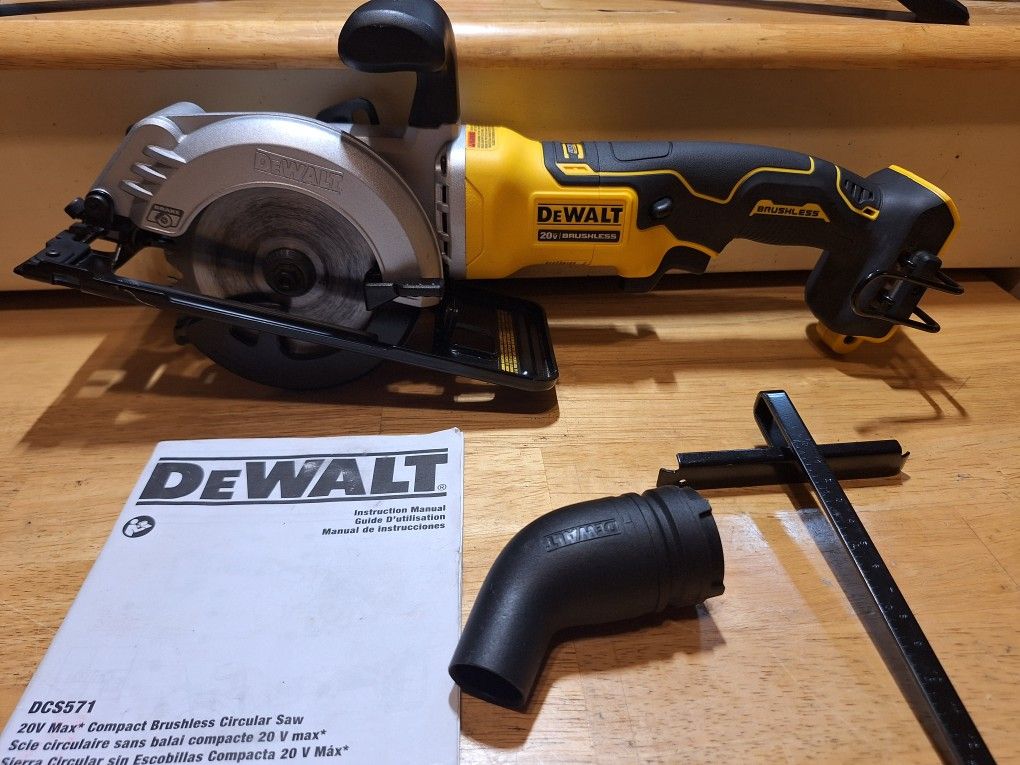 Dewalt 20v Compact 4 1/2" Circular Saw Like New $100