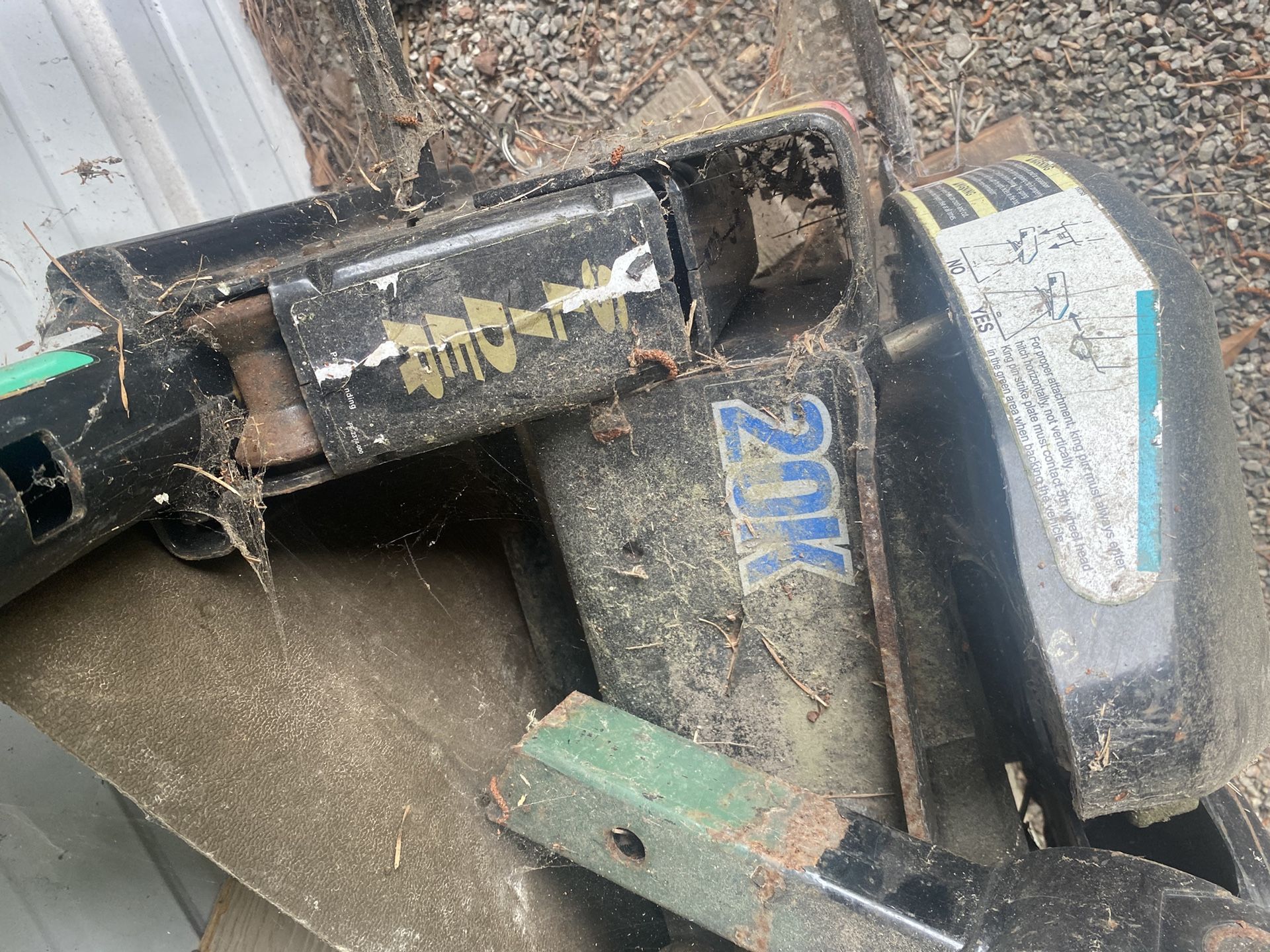 Reese “Slider” 5th Fifth Wheel Hitch with 20K lb. Towing Capacity - Compare @$2400+