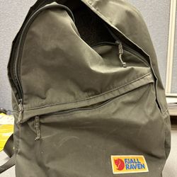 Fjallraven Vardag 25 Backpack 
