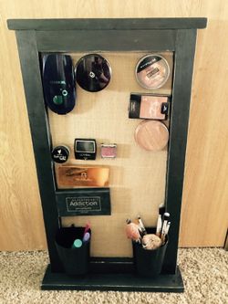 Magnetic Makeup Board