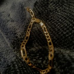 4 Gram Figaro Bracelet 