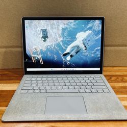 Microsoft Surface Laptop 2 1.7Ghz,8GB RAM,256GB SSD LAPTOP TOUCHSCREEN Fully Functional!!