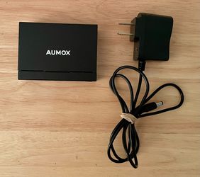Aumox 5 Gigsbit Ethernet Switch