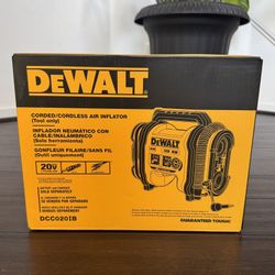 DeWALT 20V High-Pressure Corded/Cordless Air Inflator Bare Tool