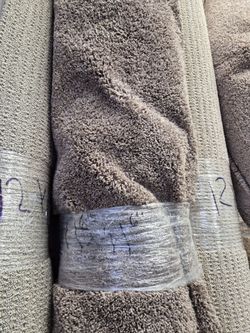 Closeout 🤩 ⭐️ $99 Roll Carpet Remanent 12 x 11'