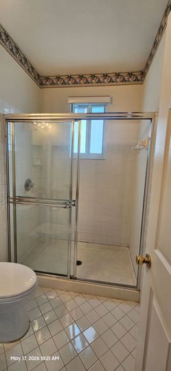 Shower  enclosure
