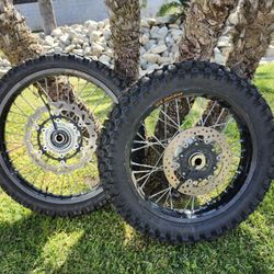 KTM 690 Enduro R OEM Wheels
