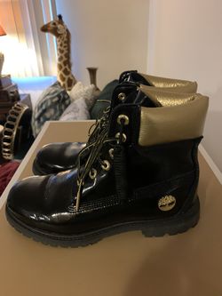 Ladies Patent Timberland Boots Sz 8.5 Look New