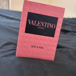 Valentino Perfume 