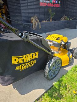 DEWALT GAS 196CC 21-IN SELF PROPELLED LANW MOWER NEW