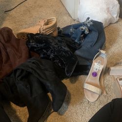 Boots 👢shoes