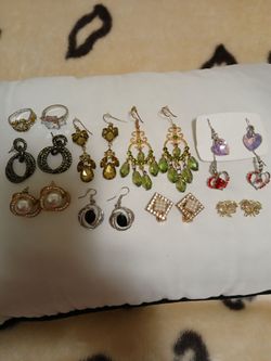 Aretes usados