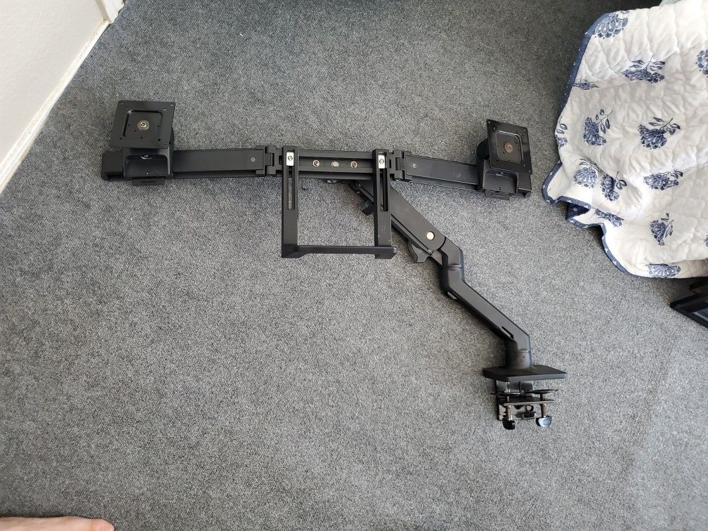 Ergotron HX Desk Dual Monitor Arm