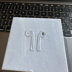 AirPods 2nd Generation New Free Delivery 