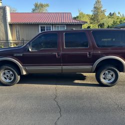 Ford Excursion