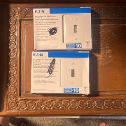 Eaton Mid- Size single Gang Toggle Wallplate