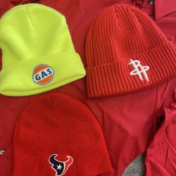 Beanies & Hats 