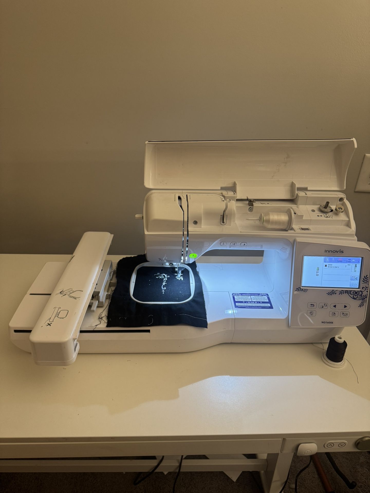 Brother innovis Nq1600e Embroidery Machine 